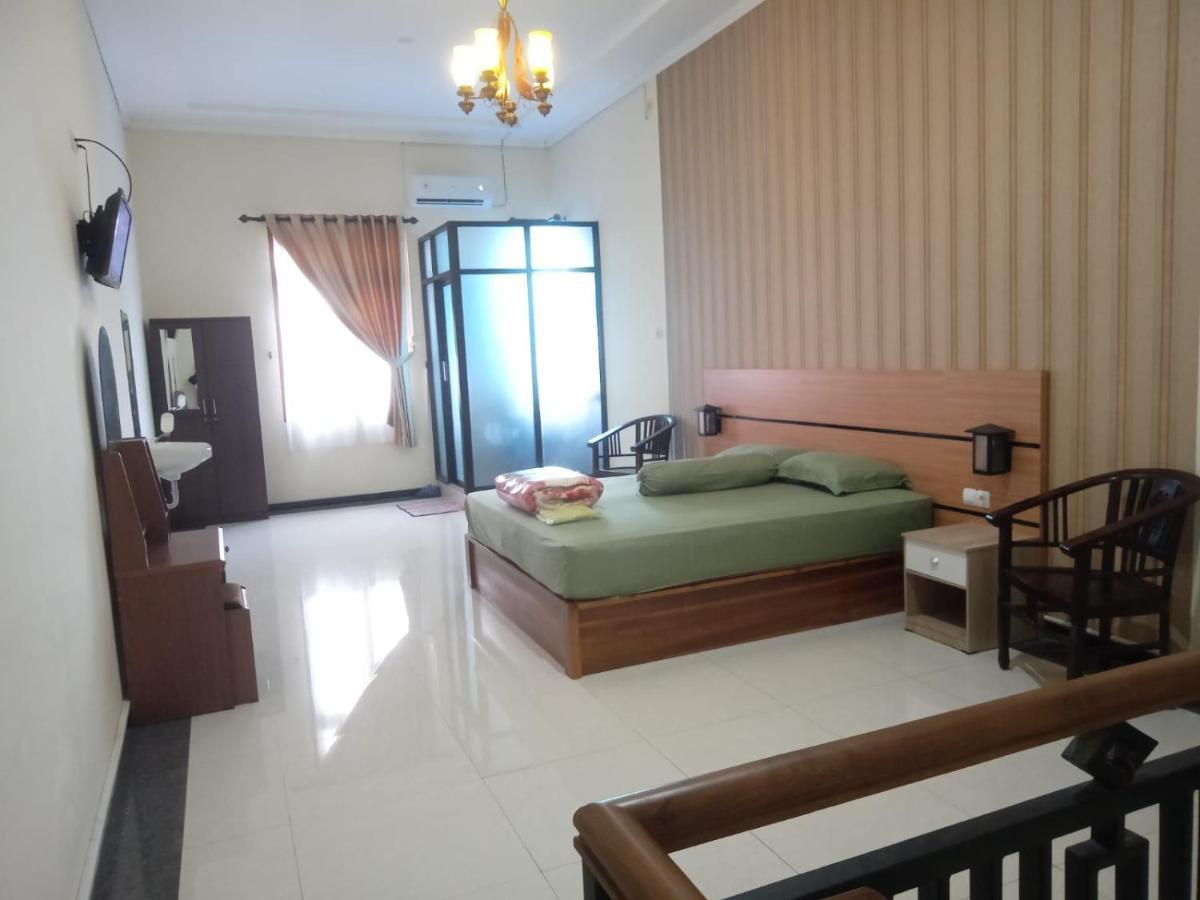 Riki Guesthouse Syari'Ah 巴拉 外观 照片