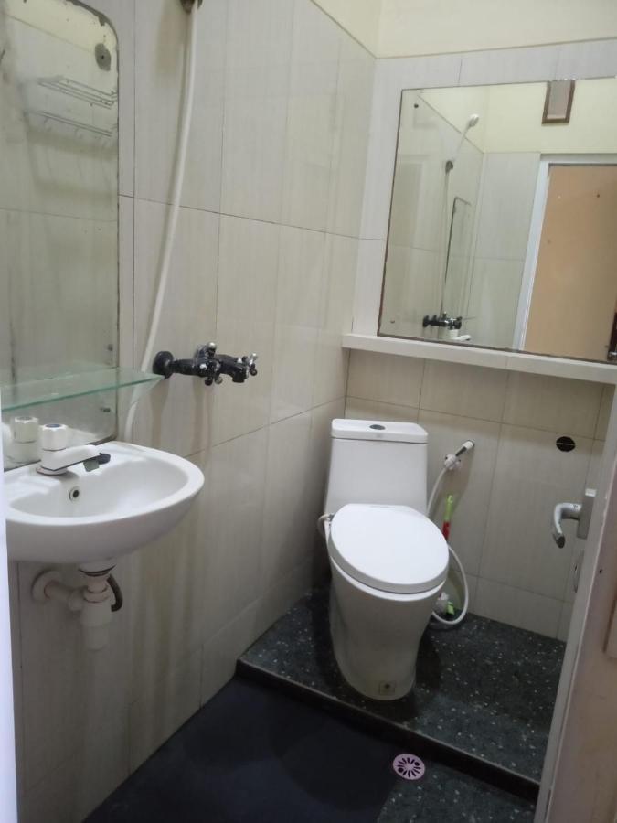 Riki Guesthouse Syari'Ah 巴拉 外观 照片